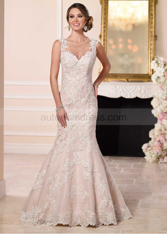 Ivory Lace Tulle Buttons Back Fashion Wedding Dress  Ivory Lace Tulle Buttons Back Fashion Wedding Dress